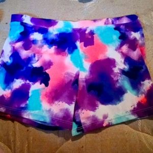 Kids stretchy material colorful shorts!
